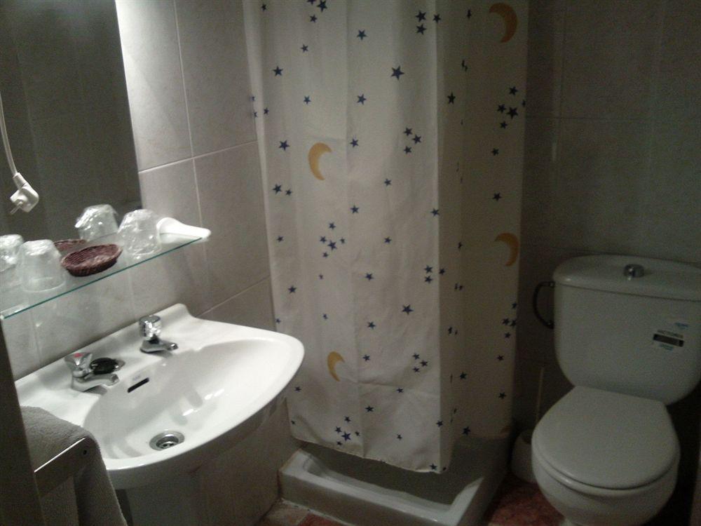 Virgen Del Rocio II Hotel Torremolinos Luaran gambar