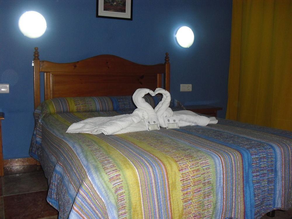 Virgen Del Rocio II Hotel Torremolinos Luaran gambar