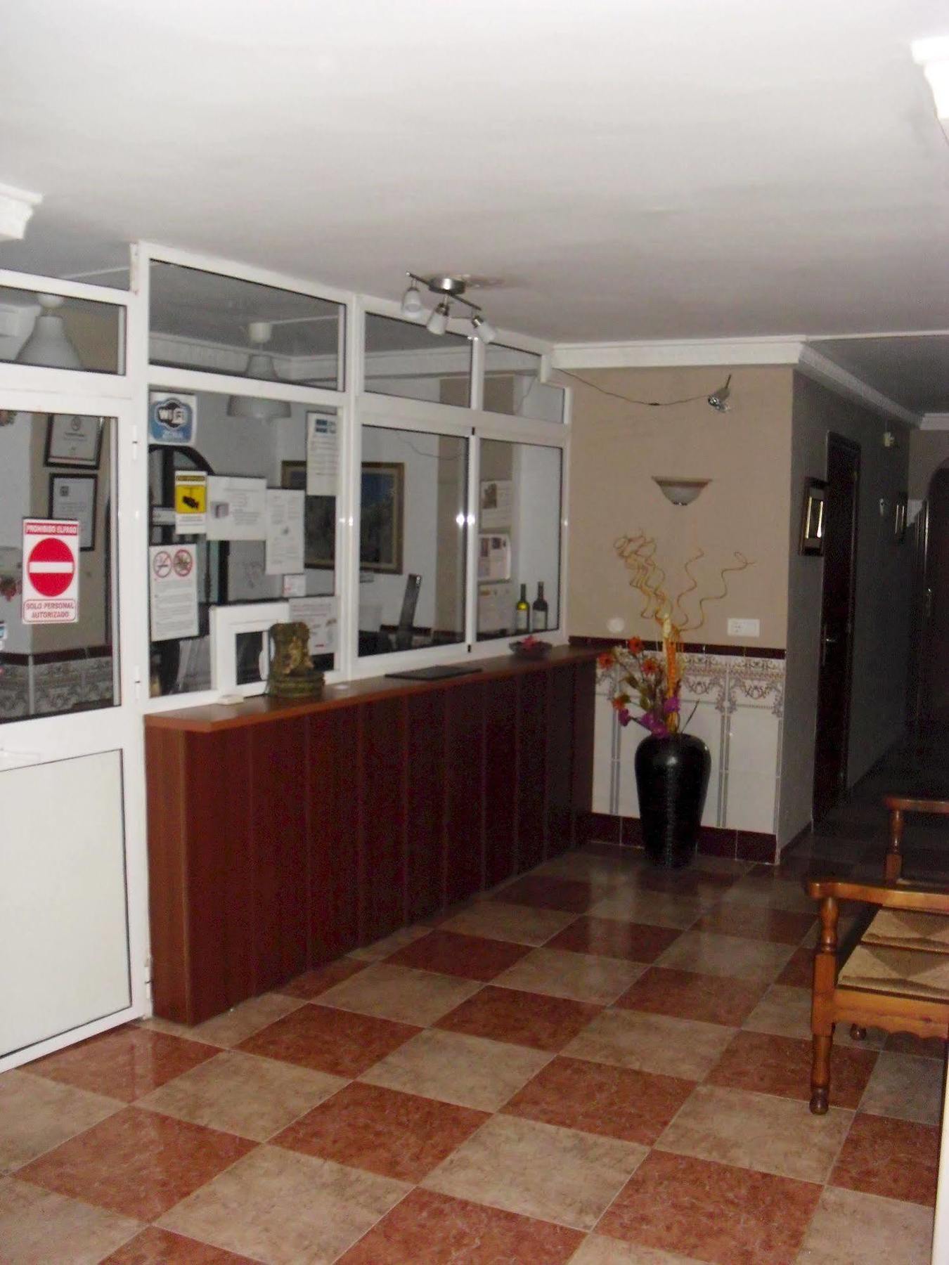 Virgen Del Rocio II Hotel Torremolinos Luaran gambar