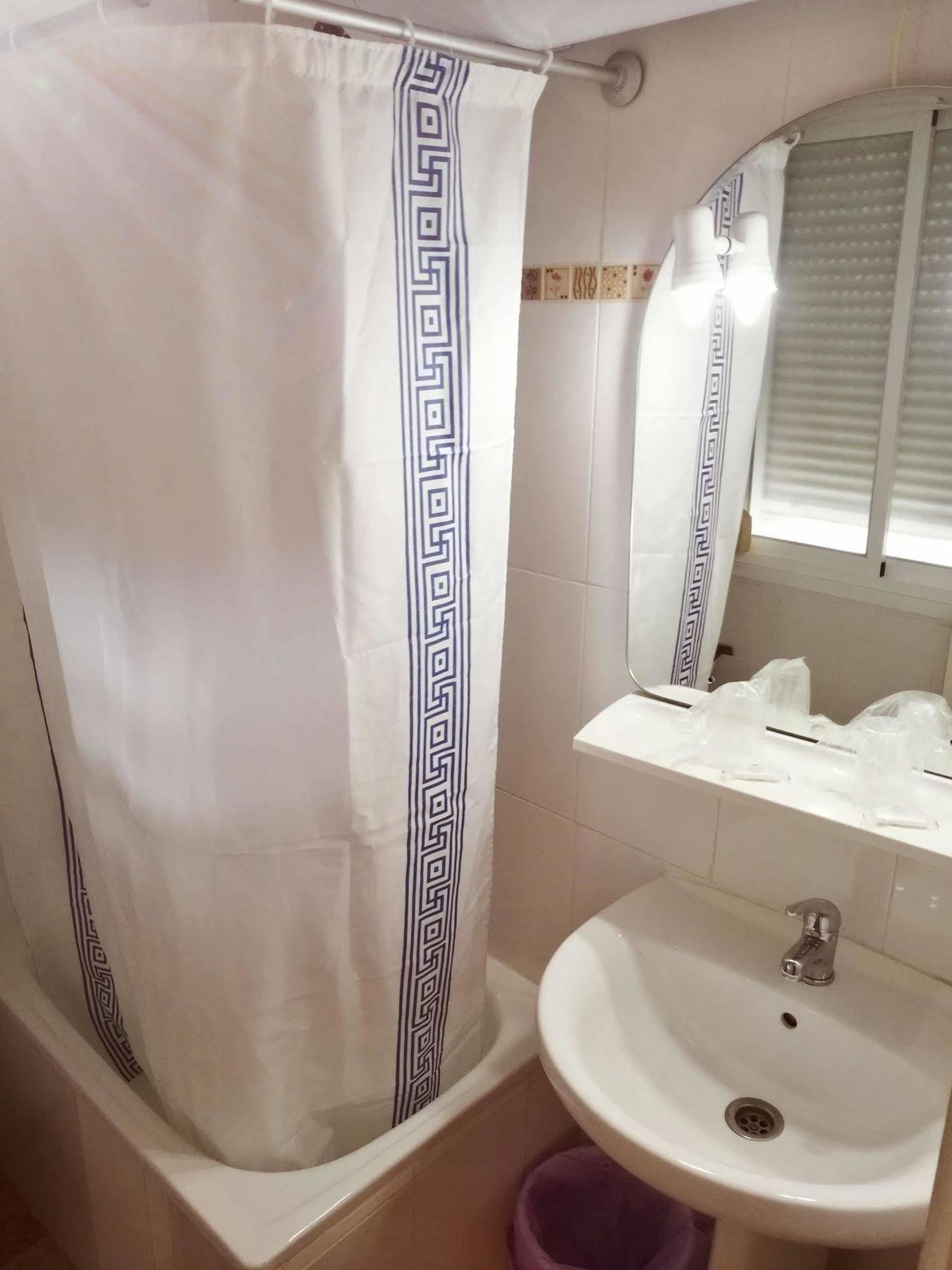Virgen Del Rocio II Hotel Torremolinos Luaran gambar