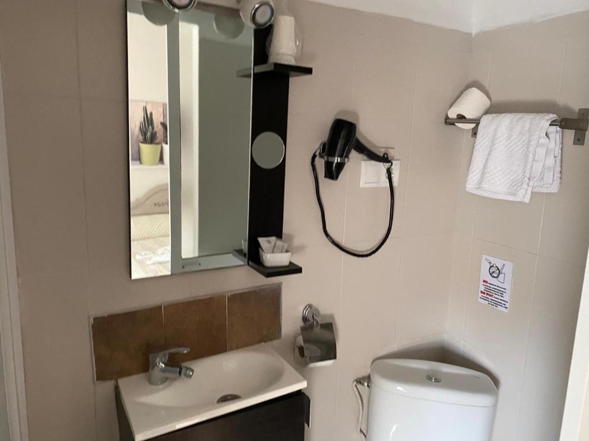 Virgen Del Rocio II Hotel Torremolinos Luaran gambar